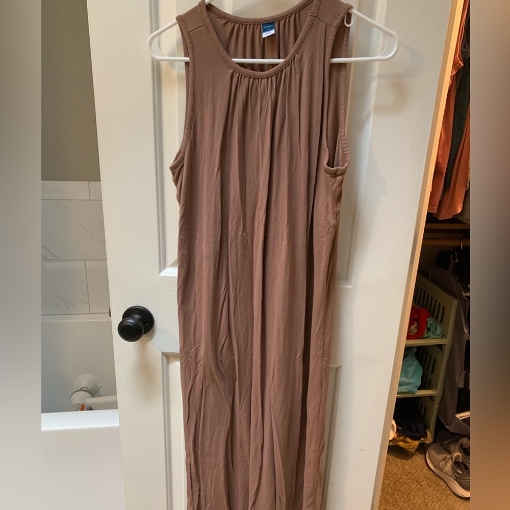 maternity/nursing dress